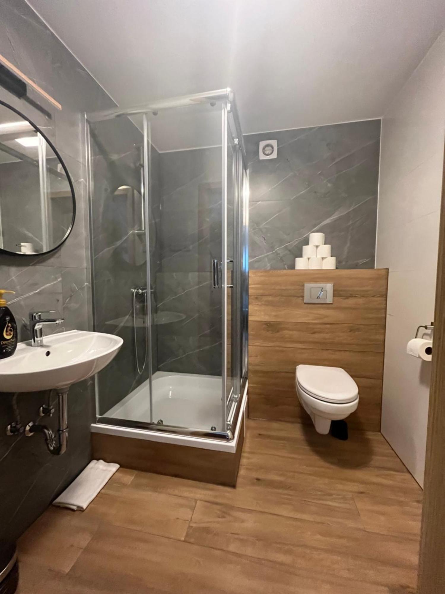 Dom Kolping Hostel Krasków Εξωτερικό φωτογραφία