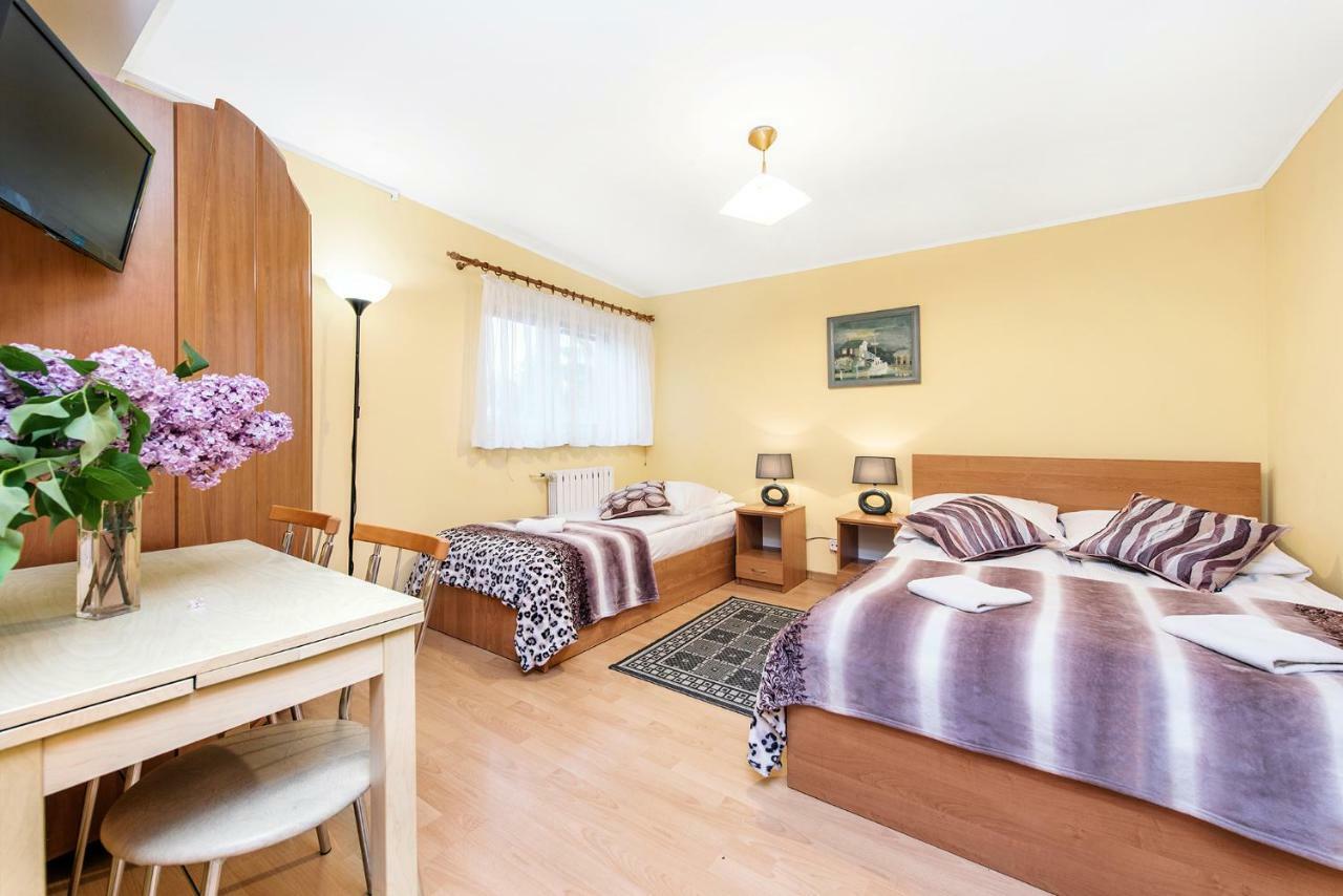 Dom Kolping Hostel Krasków Εξωτερικό φωτογραφία