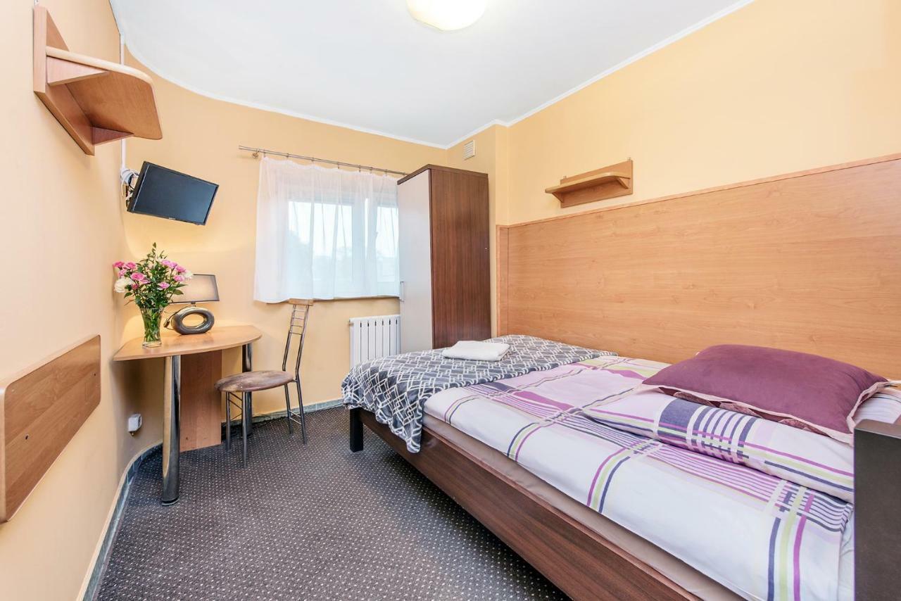 Dom Kolping Hostel Krasków Εξωτερικό φωτογραφία